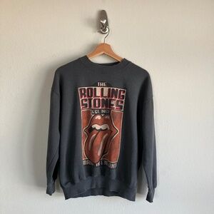 Rolling Stone First Tour Of England Reprint Bravado Crewneck Size Small